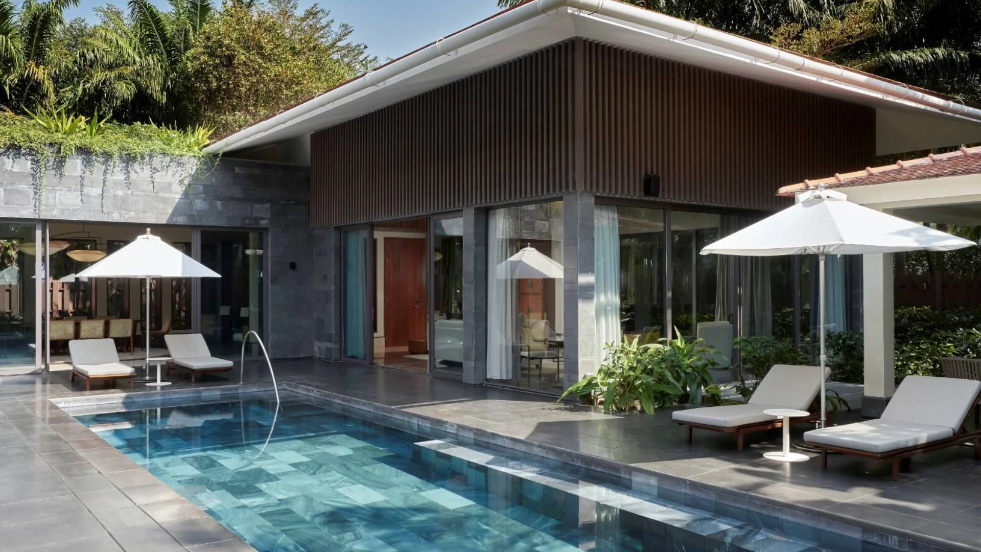 Three Bedrooms Villa Club Lounge Access Private Pool