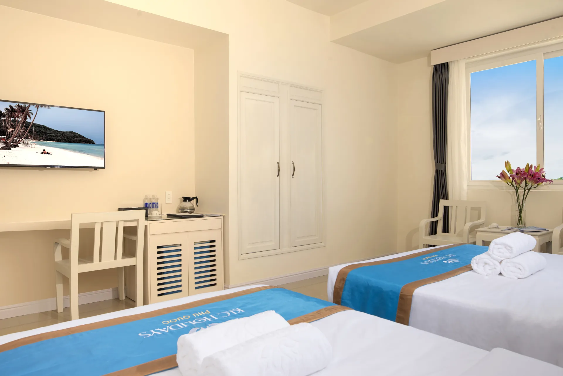 Deluxe Triple Room