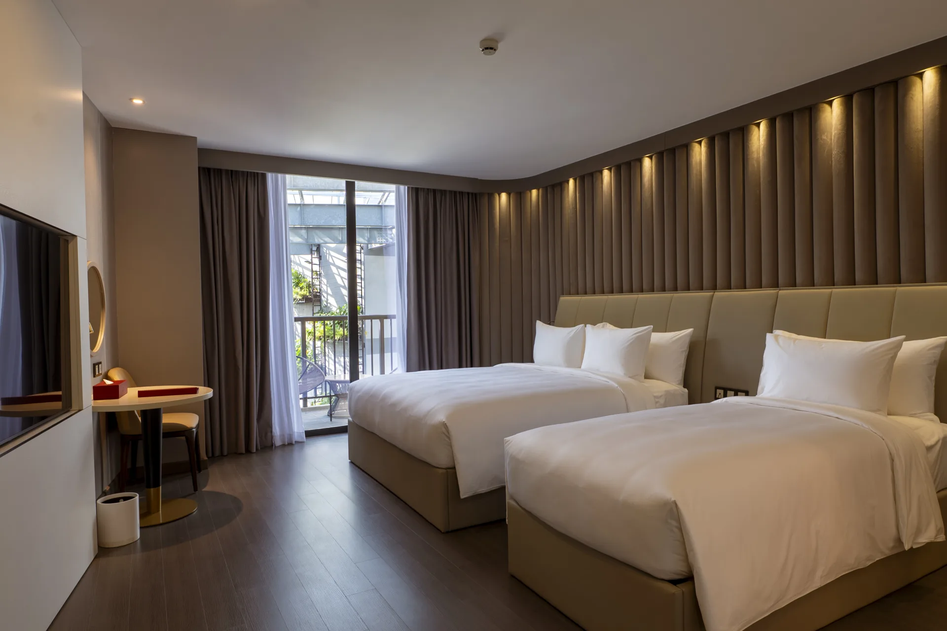 Premium Triple Sea View with Balcony