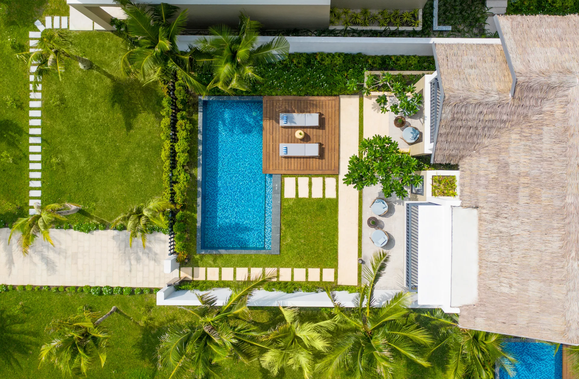 Ocean Pool Villa