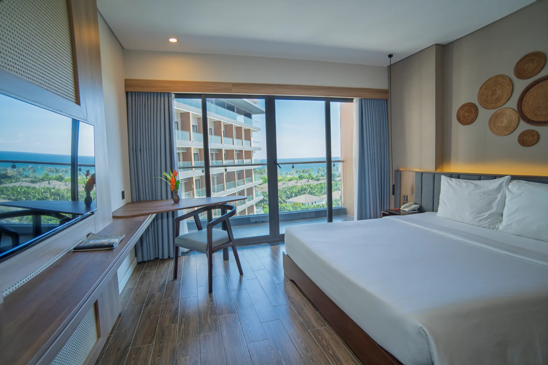Premier Sea View 	