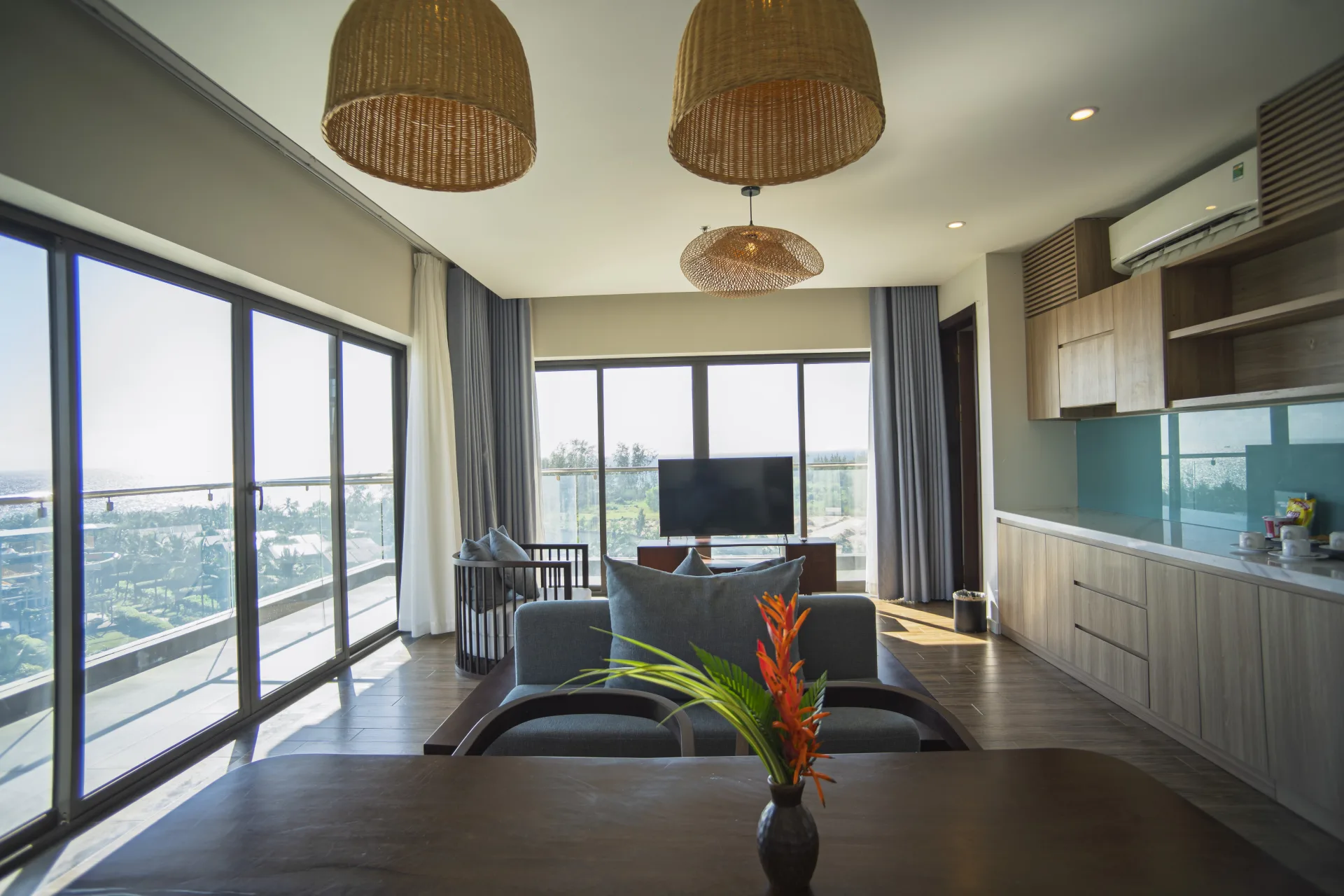 Family Sea View (2 Bedrooms)	