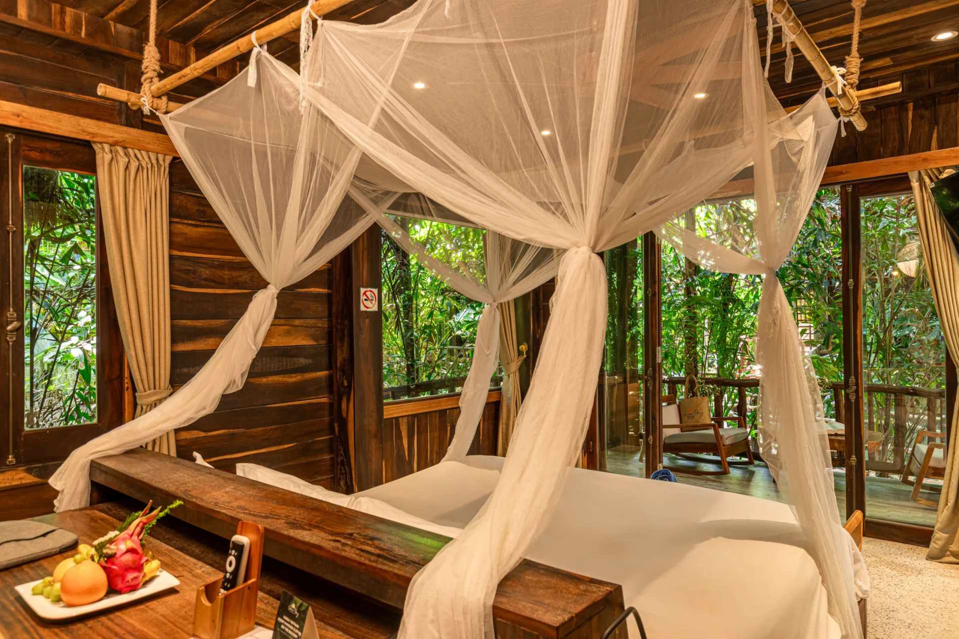 Jungle Bungalow