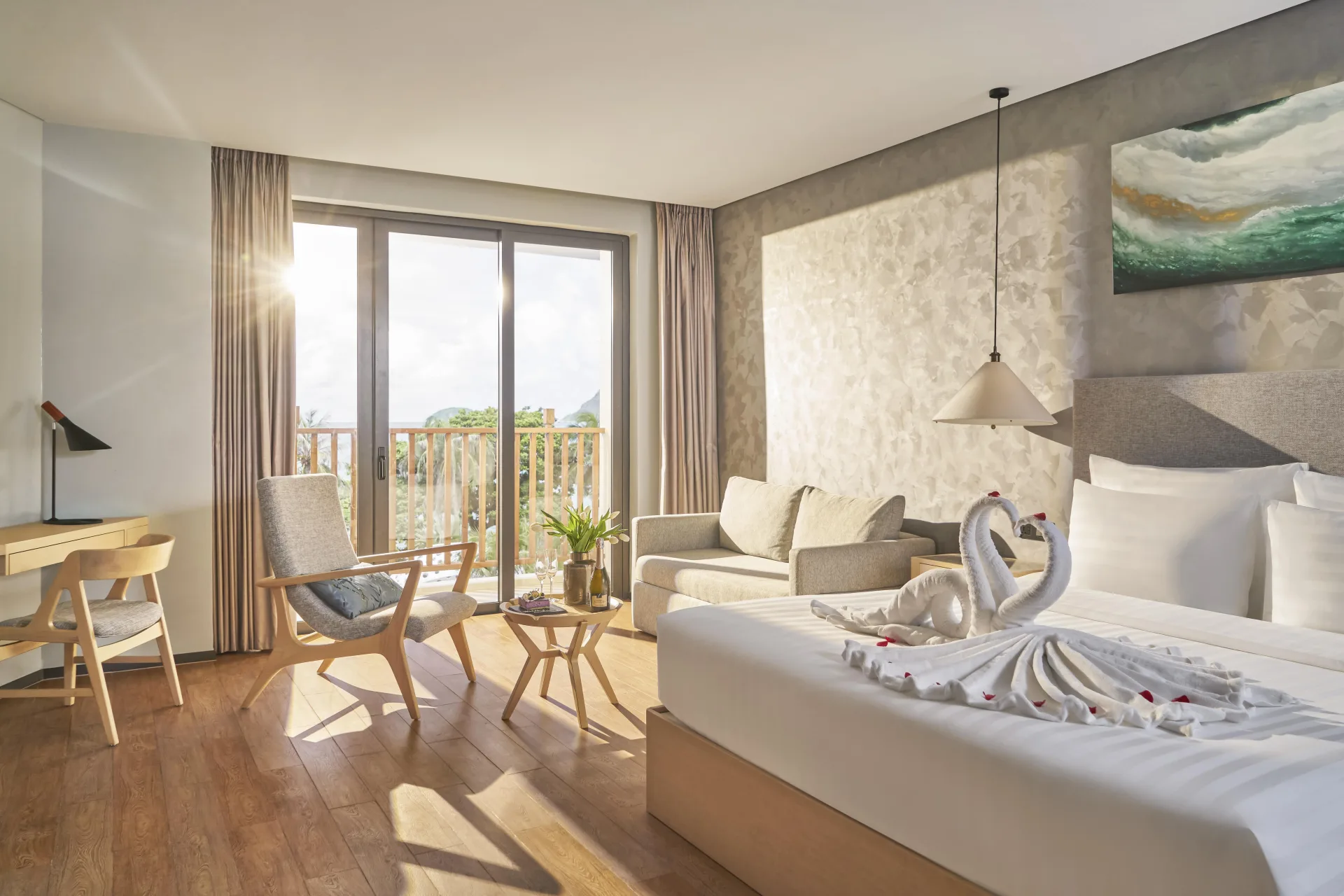 Premium Deluxe Balcony Ocean View (King)