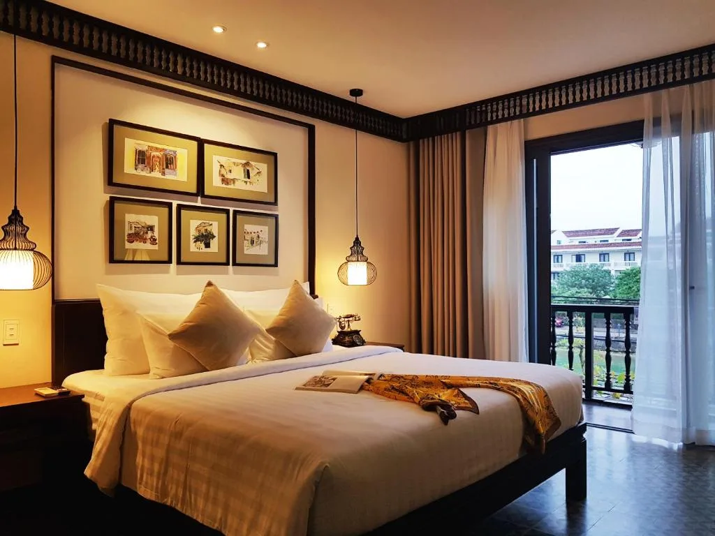 Little Suite Voucher Giá Tốt Koaniva