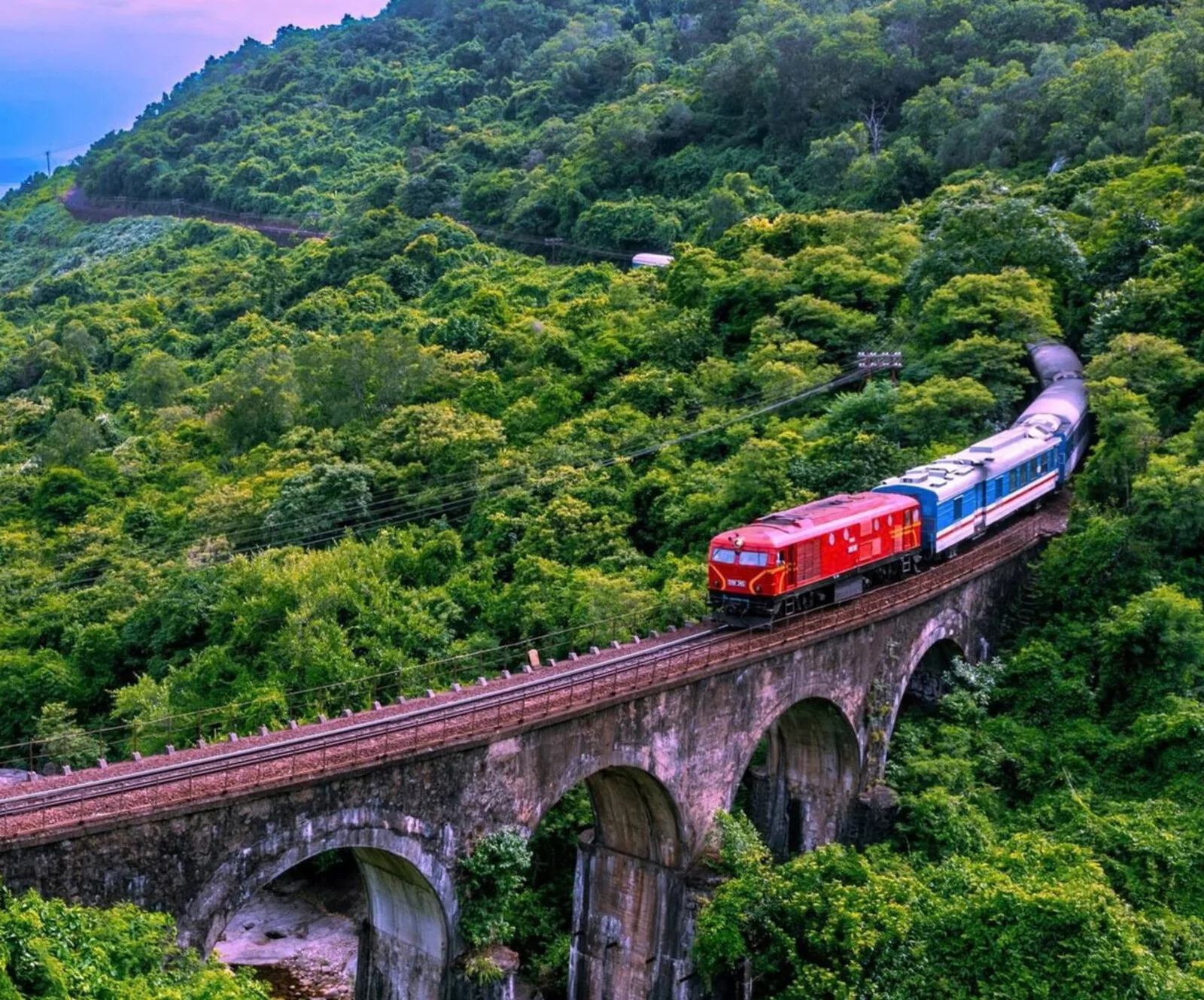 Tour Đà Nẵng – Hội An – Huế 4 Ngày 3 Đêm Từ Hà Nội – Trải Nghiệm Tàu Di Sản