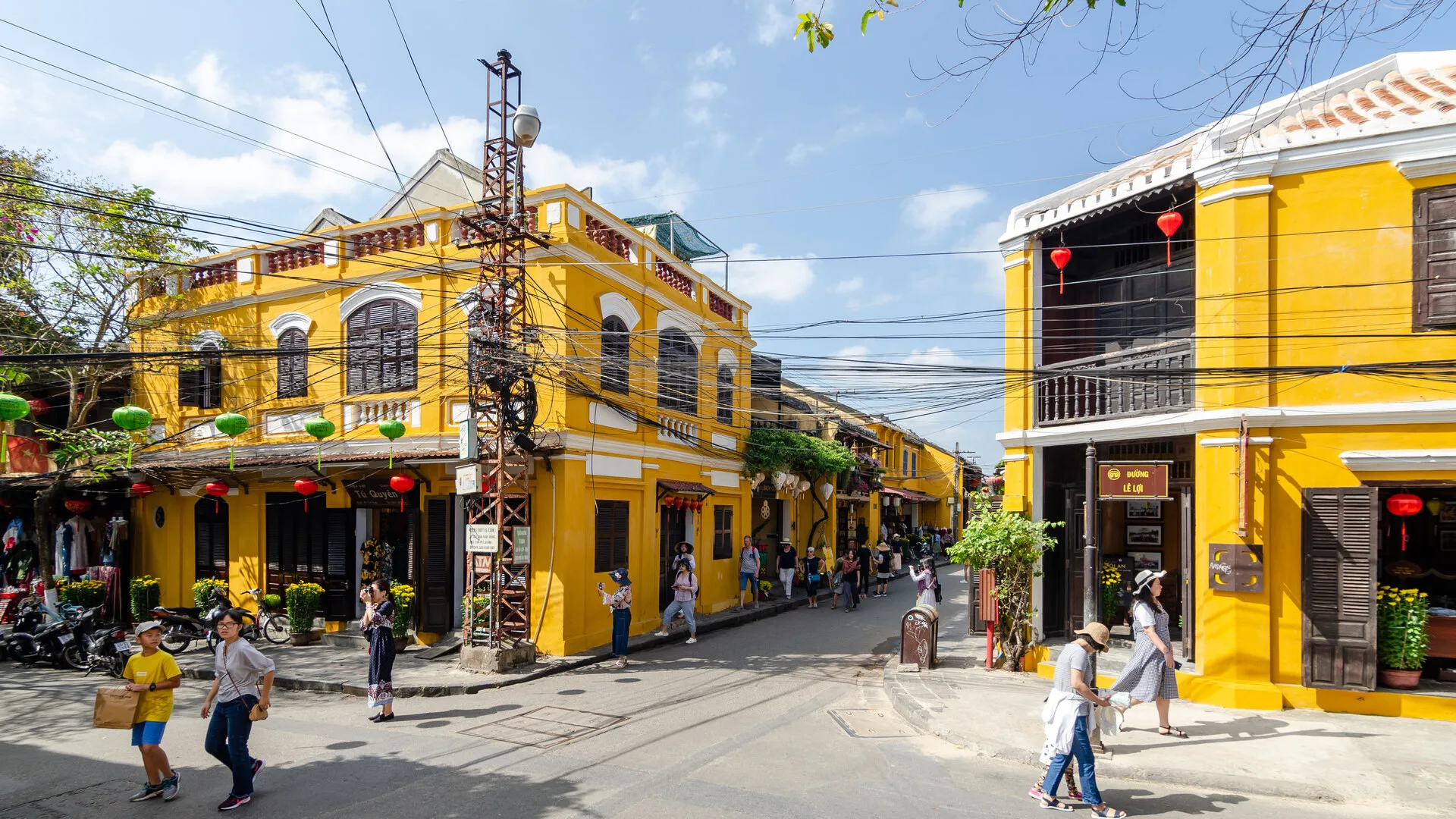Tour Miền Trung 5 Ngày 4 Đêm Từ TP.HCM – Đà Nẵng, Hội An, Huế & Quảng Bình