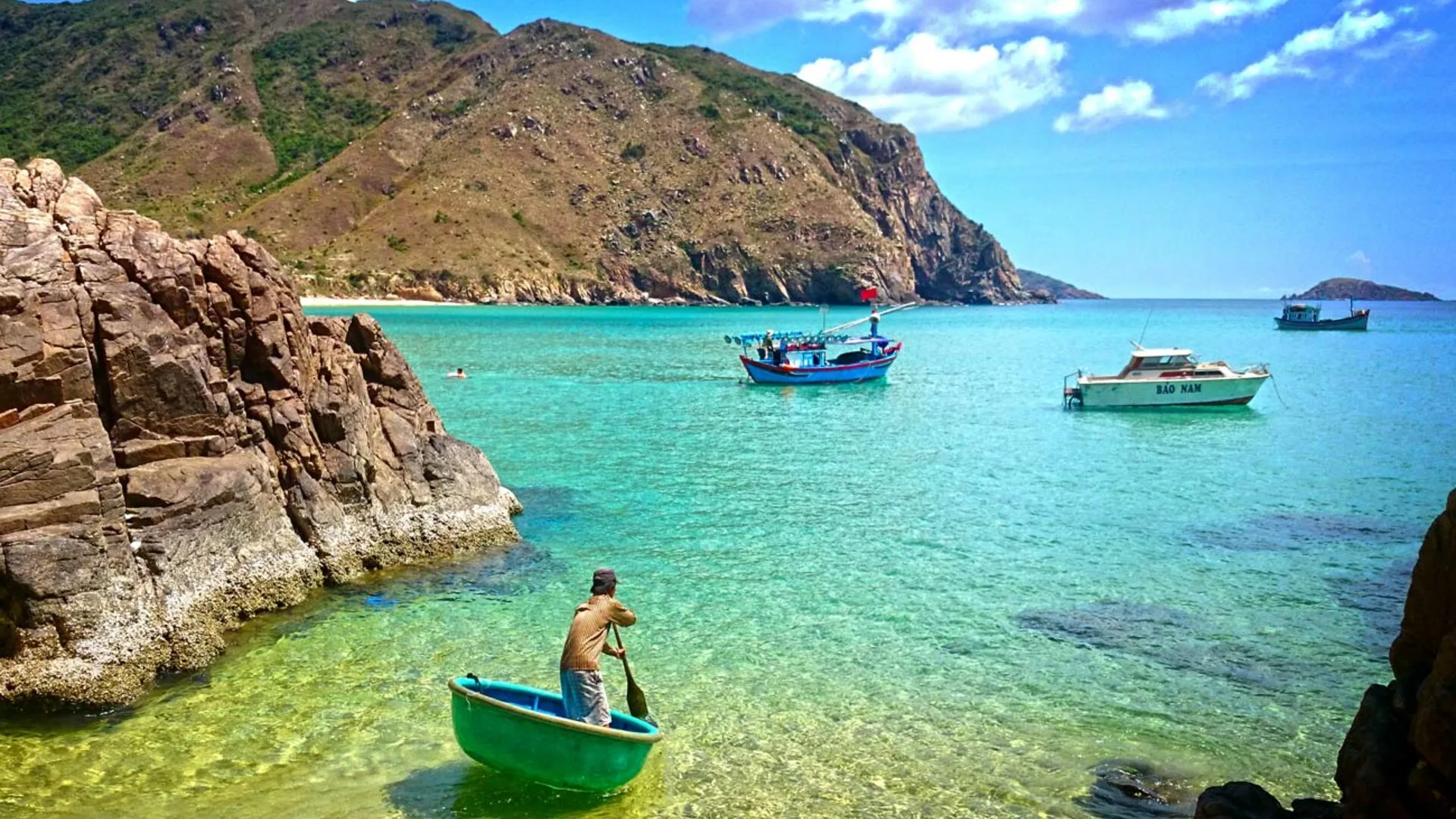  9-Day 8-Night Central and South-Central Vietnam Tour from Ho Chi Minh City