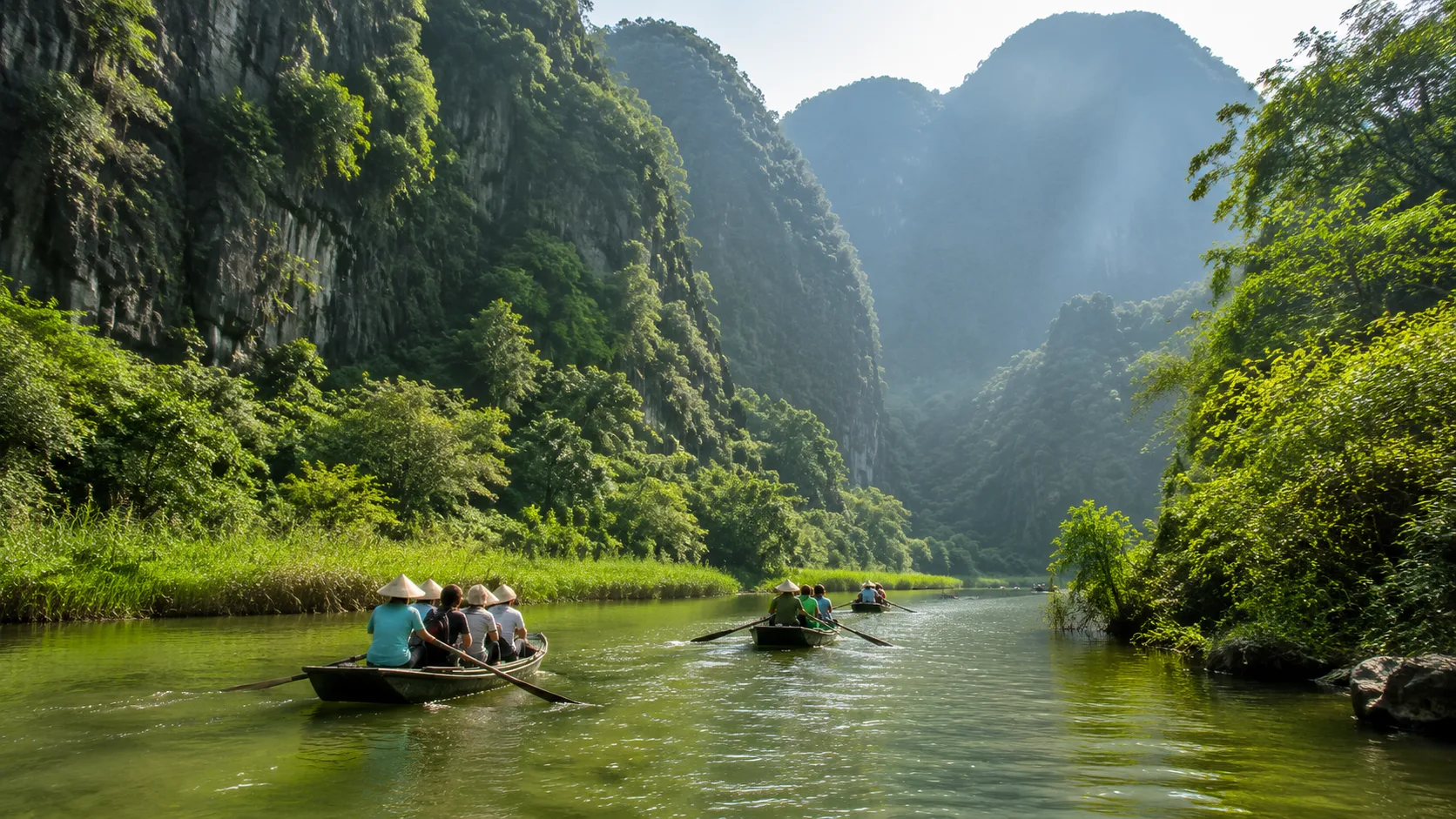 Ngày 2: Hà Nội – Bái Đính – Tràng An – Hạ Long