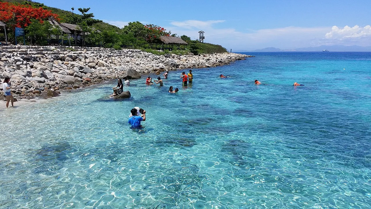 Day 7: Bai Tranh – Fishing Village – Bai Soi – Nha Trang – Da Lat