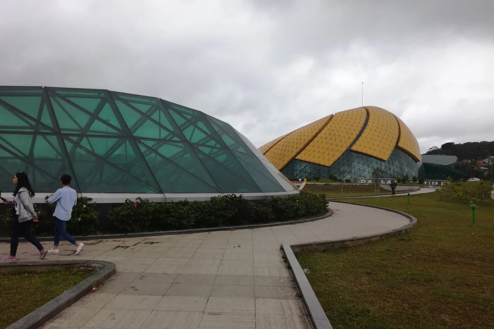 Tour Nha Trang – Đà Lạt 5 Ngày 4 Đêm Từ TP.HCM – Biển Đảo & Cao Nguyên