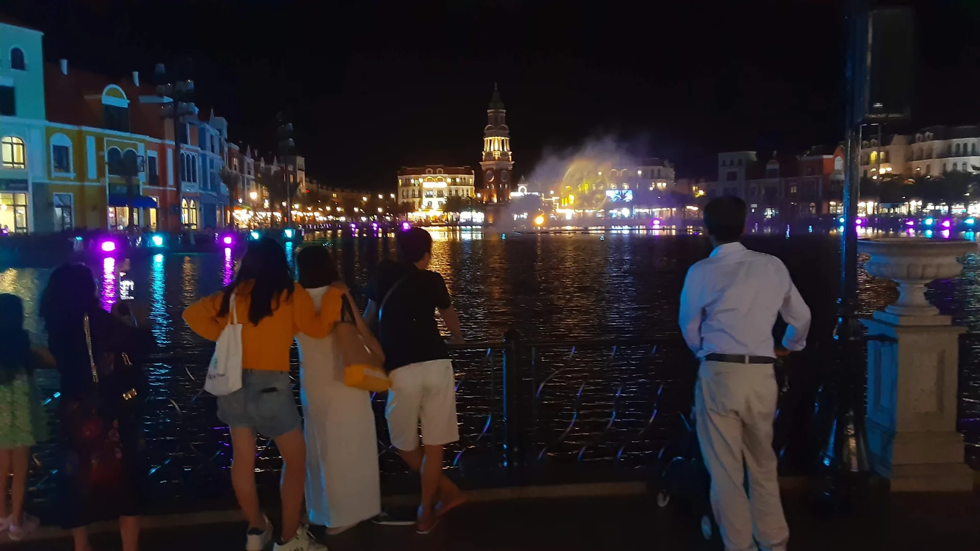 Day 1: Ho Chi Minh City – Phu Quoc – Grand World – Northern Island Resort Stay