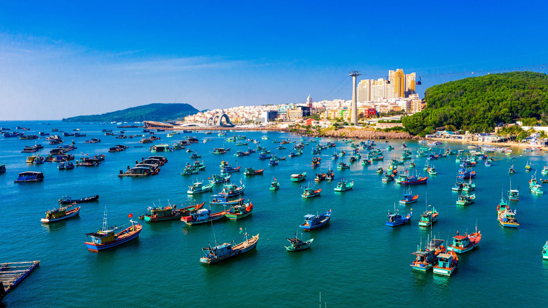 Day 2: South Phu Quoc – Three Islands – Snorkeling – Sunset Town