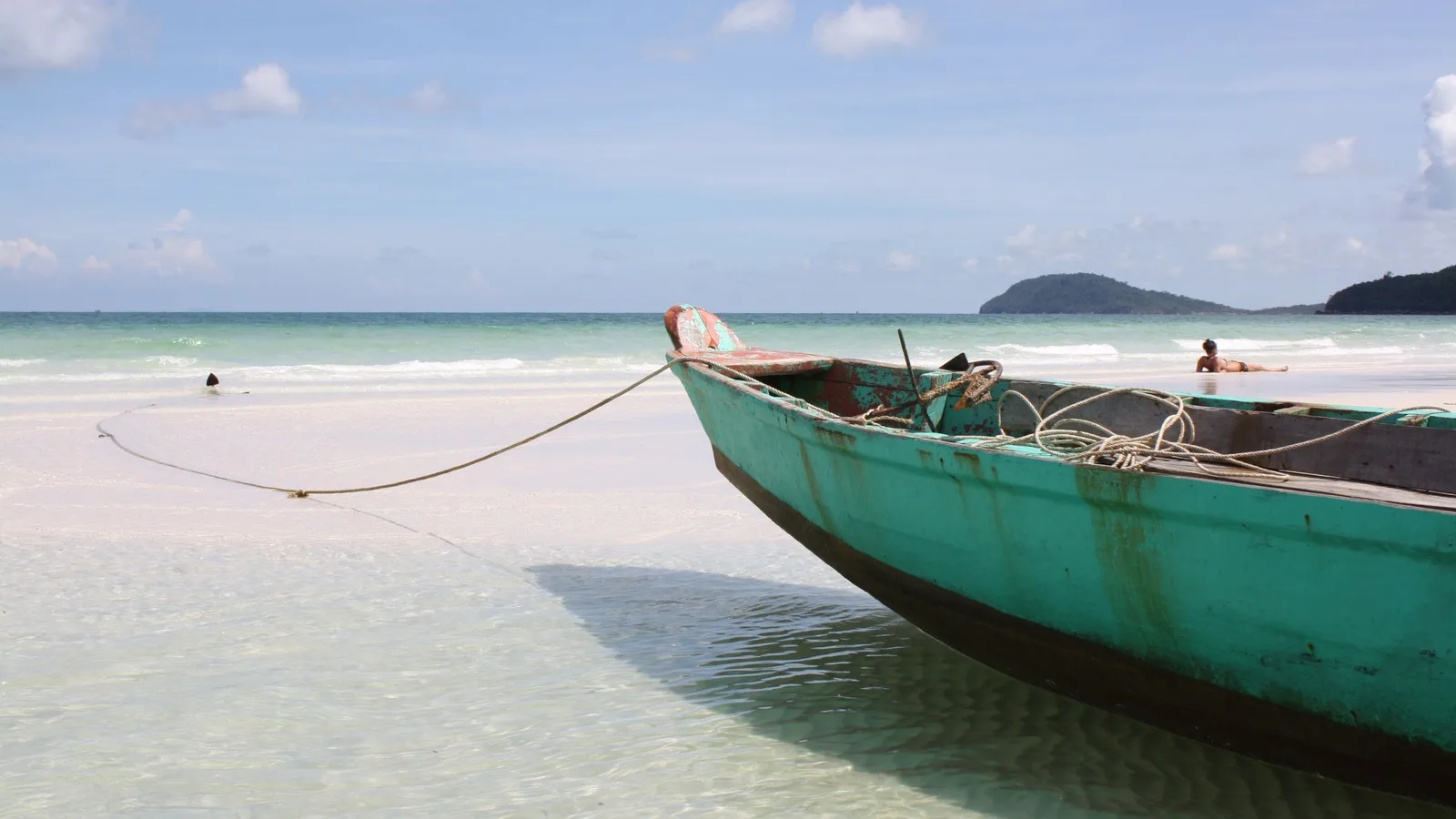 Day 2: Fishing – Snorkeling – Sao Beach – Sunset Town