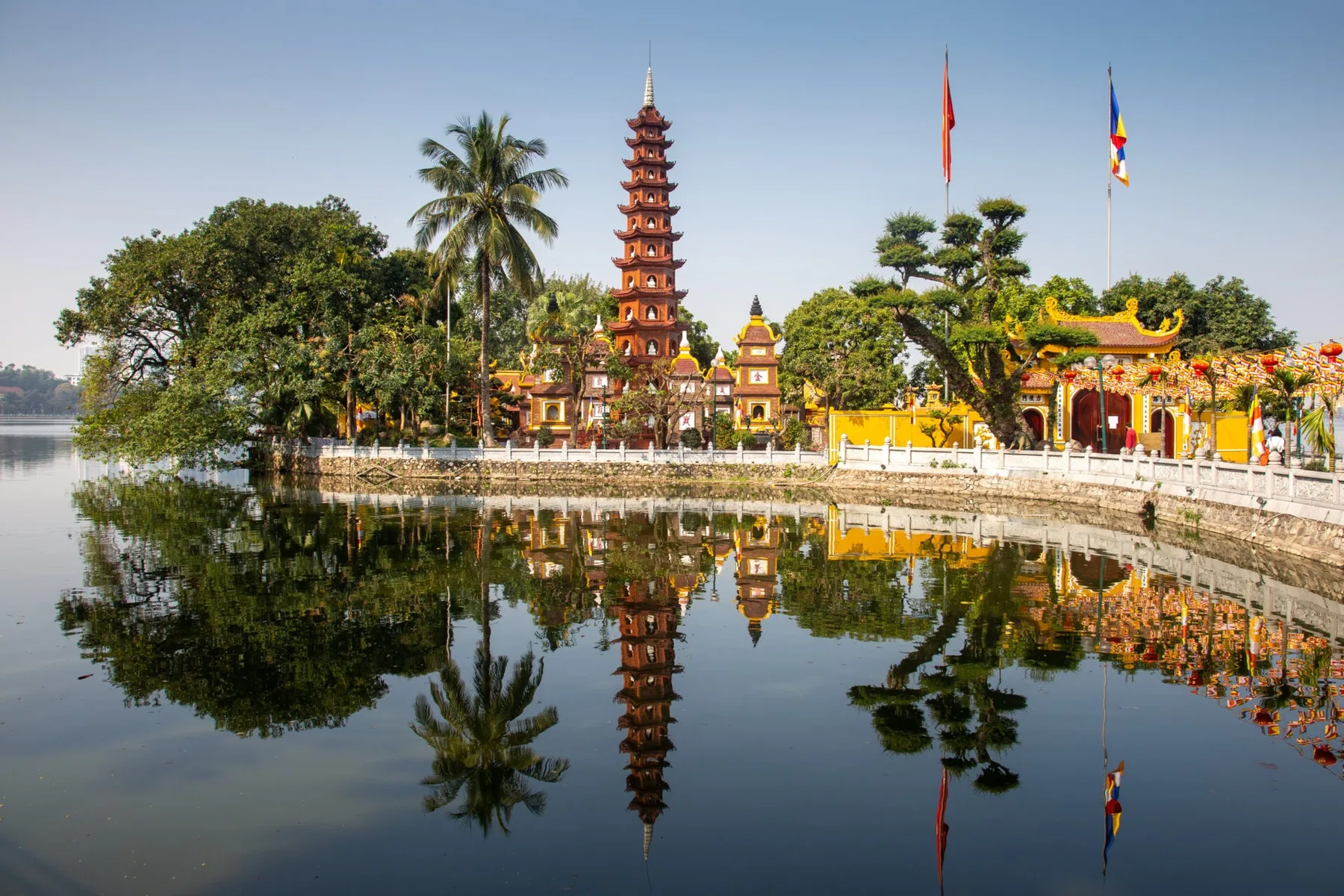 Tran Quoc Pagoda – Ho Chi Minh Mausoleum