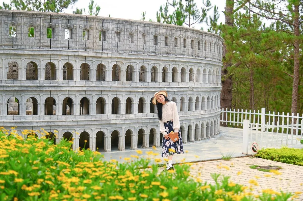 Miniature World of 30 Wonders