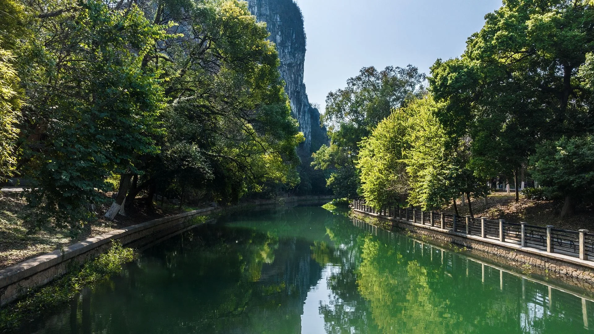 Hanoi – Guilin – Yangshuo 4D3N | No Shopping
