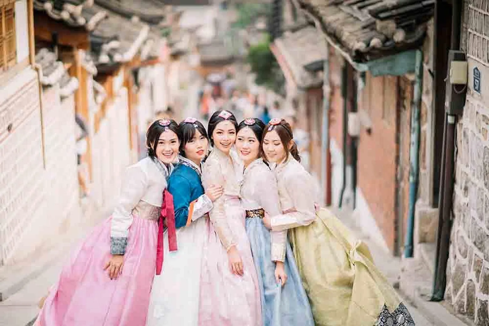 Trải nghiệm làm Kimchi và mặc Hanbok