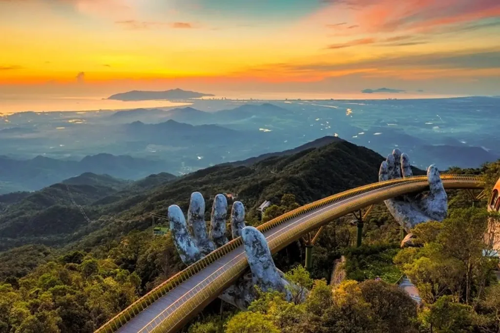 Ba Na Hills – Discover Golden Bridge One-Day Tour
