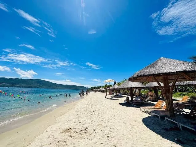 Mini 3-Island Tour: Mini Beach – Fishing Village – Hon Tam