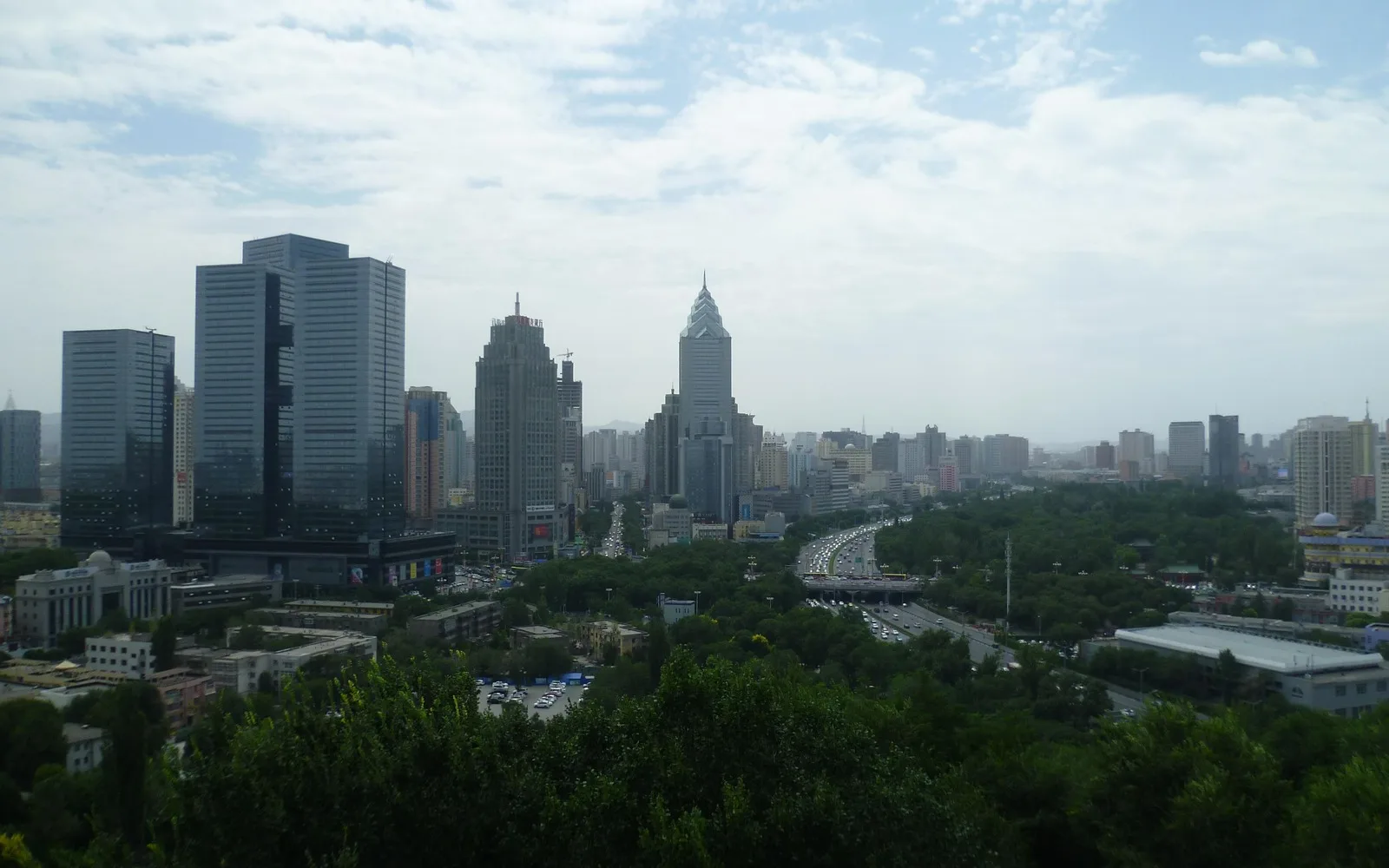 Hanoi – Urumqi