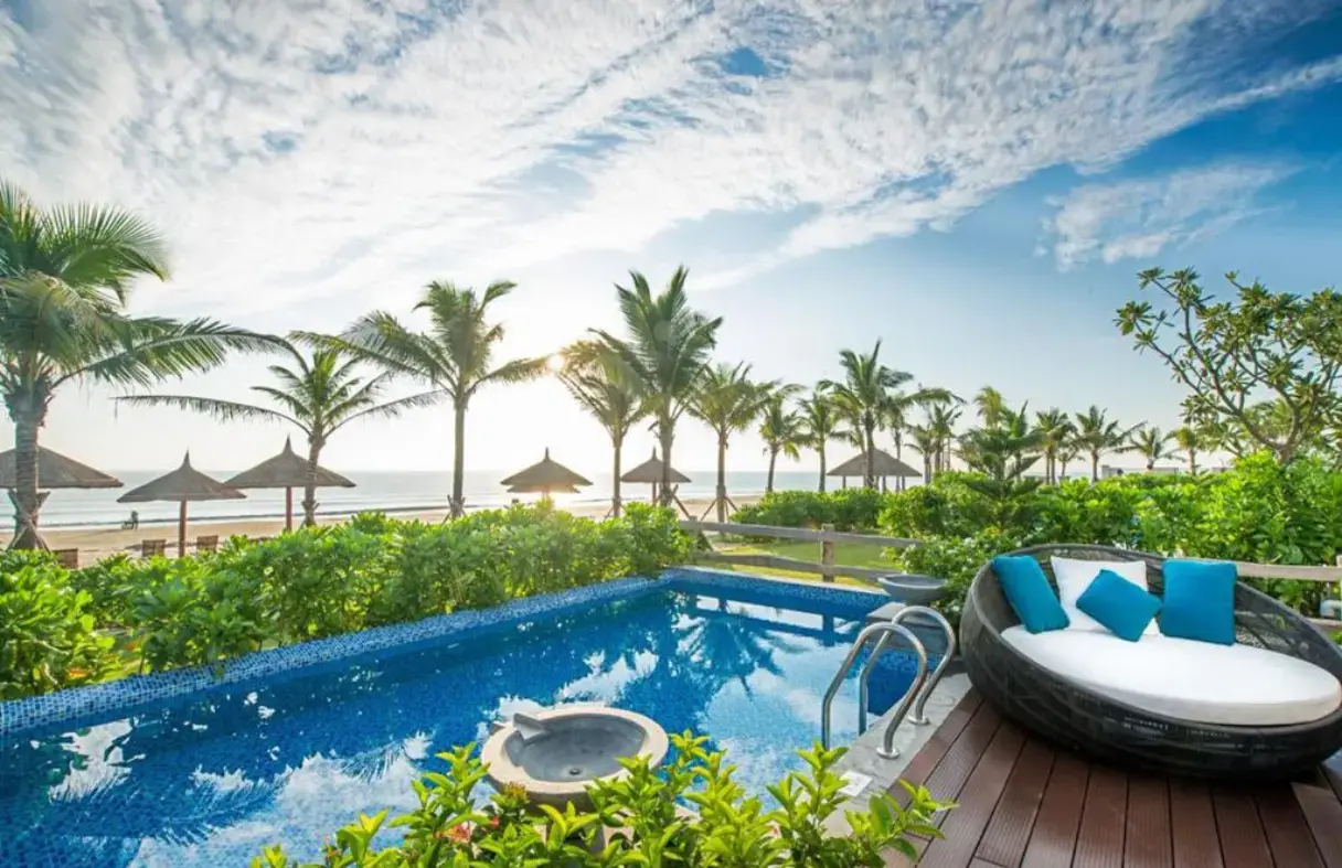 Villa Đà Nẵng 8 người gần biển Mỹ Khê thuận tiện nghỉ dưỡng