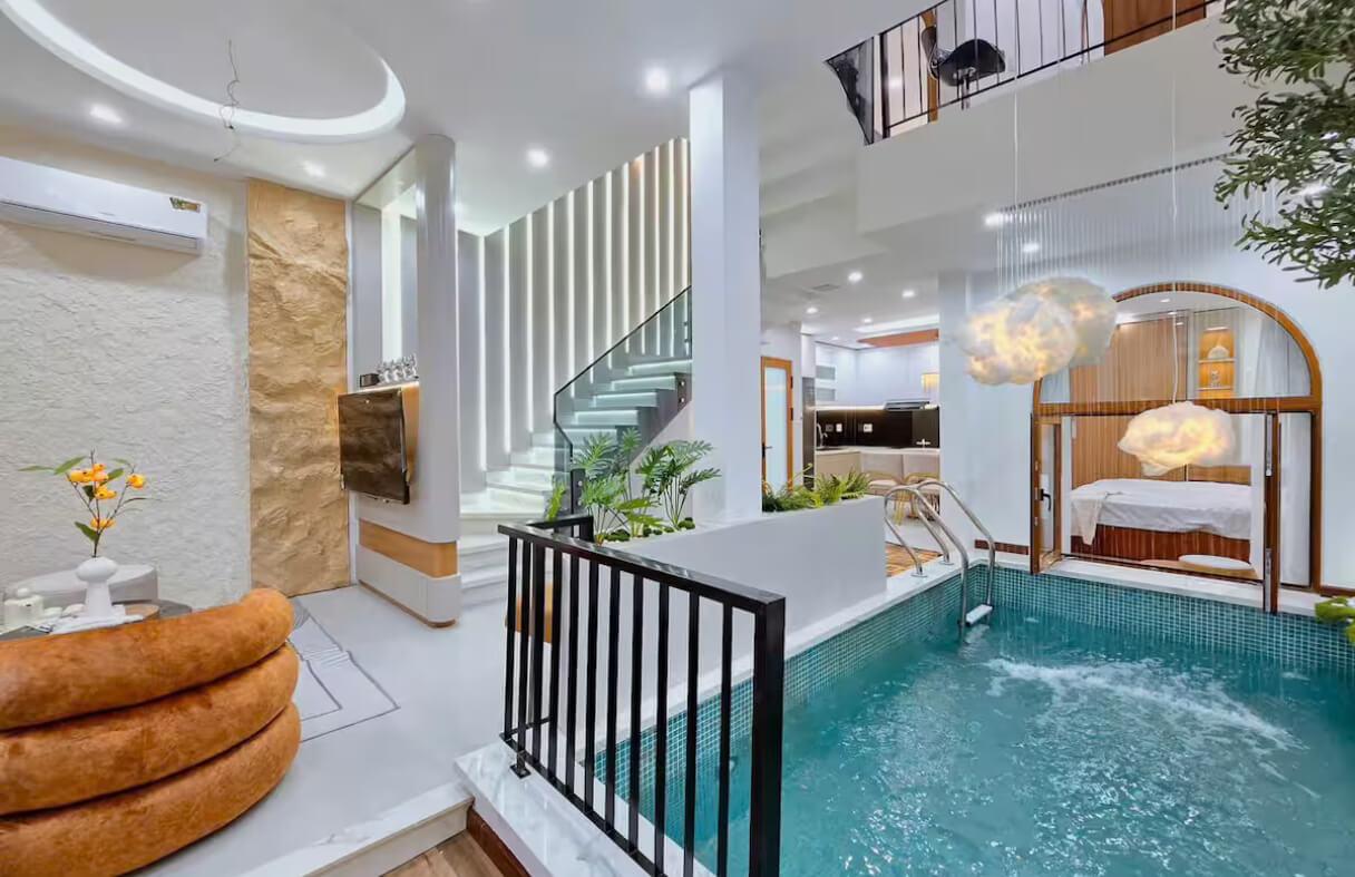Villa gần biển cho thuê theo tháng tại Đà Nẵng với không gian rộng và tiện nghi phù hợp sinh hoạt dài hạn